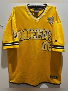 FUBU Queens 05 hip hop men’s Jersey Sz XL